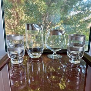 Vintage Dorothy Thorpe Silver Band Cocktail Set Pitcher & Snifter With Tumblers